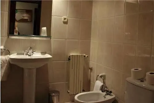 Hostal Los Manos Blanes 2*,  Spain